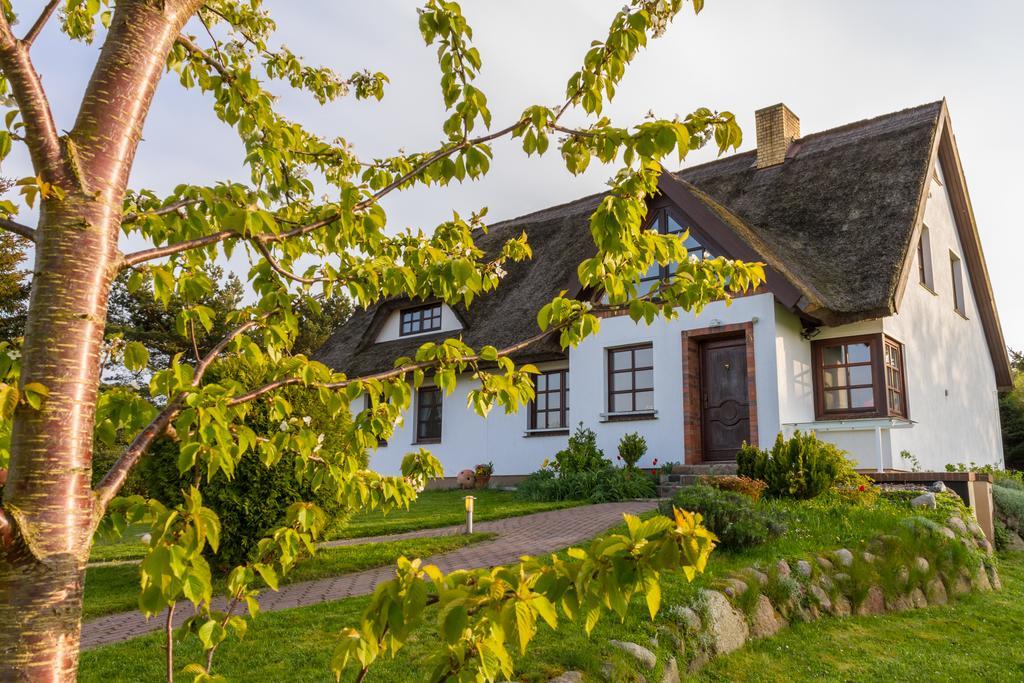 Dat Witte Hus Moritzdorf Ruegen Ferienwohnungen - Ruhige Lage Exterior photo